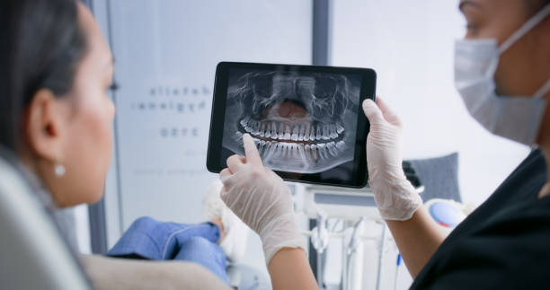Licensed Tooth Extraction service in Benton Heights, MI - Smile Center Dentistry